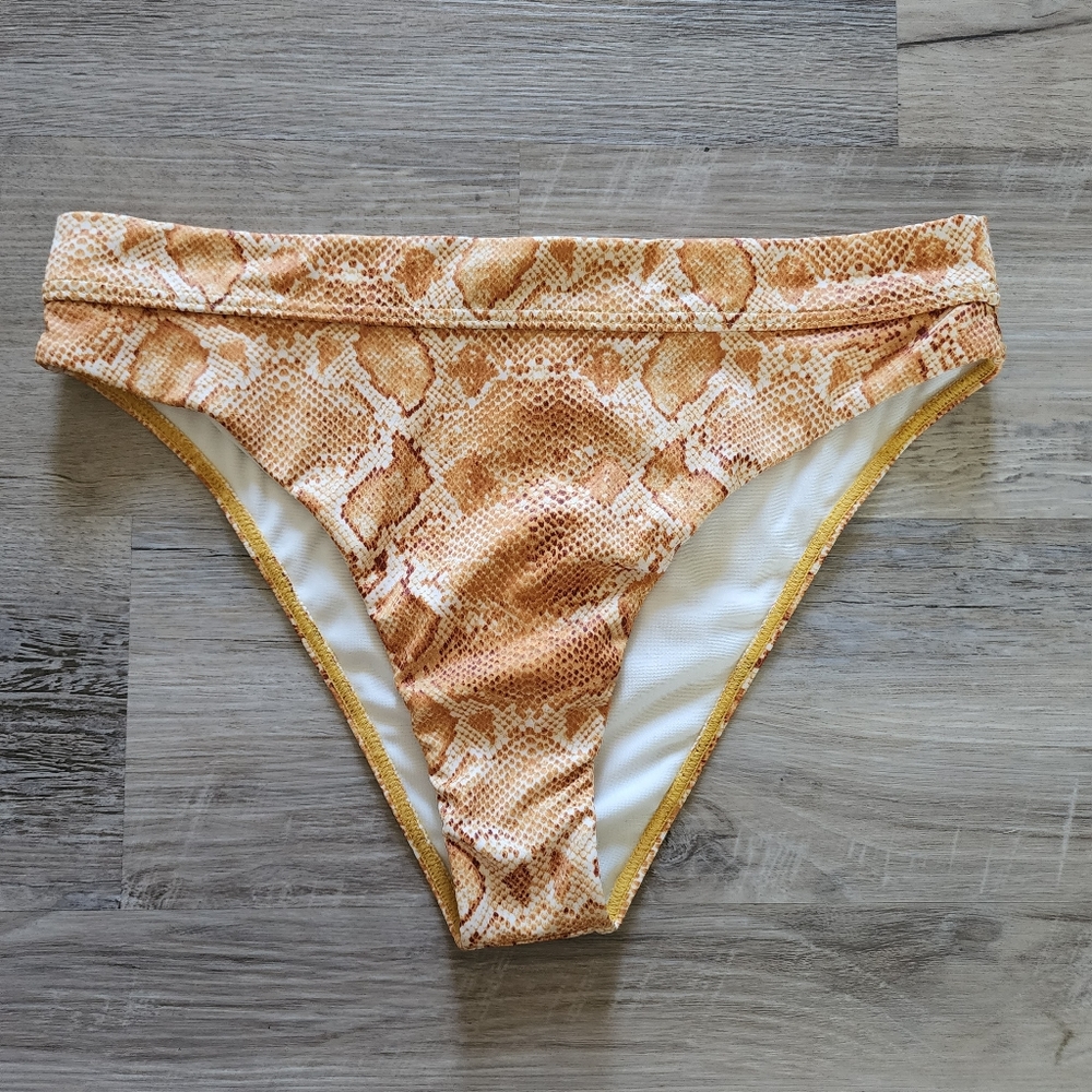 Billabong x Sincerely Jules Over The Sun Maui Bikini Bottom